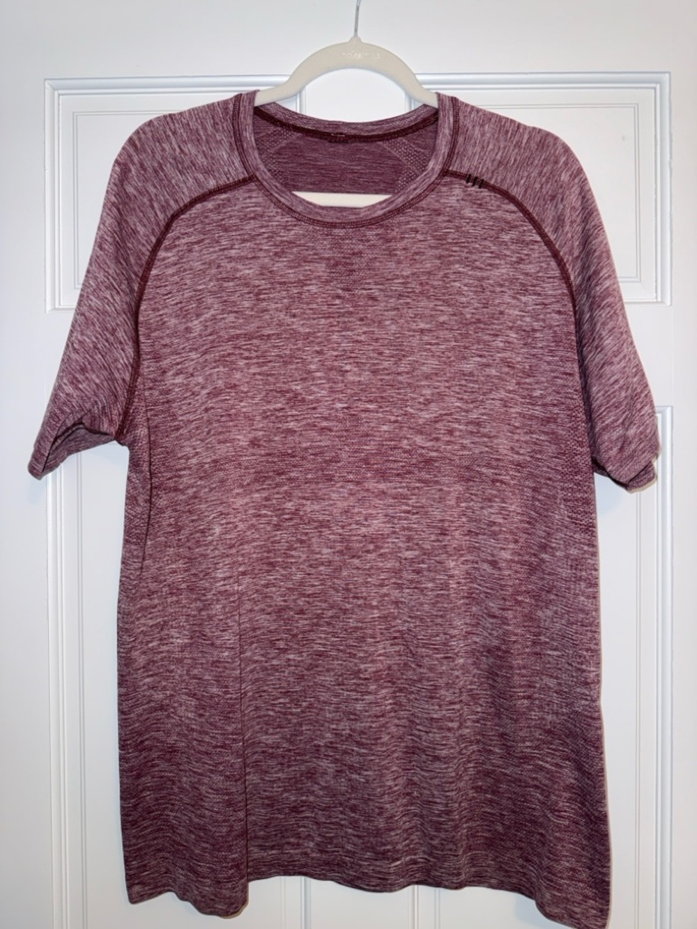 Lululemon Metal Vent Tech Heathered Maroon Short-Sleeve Crew